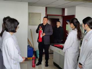 QY千亿球友会教工第二党支部和...